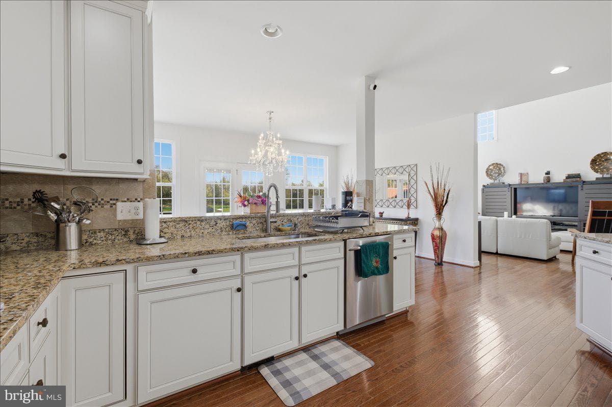 11950 Stonehouse View Court photo 39