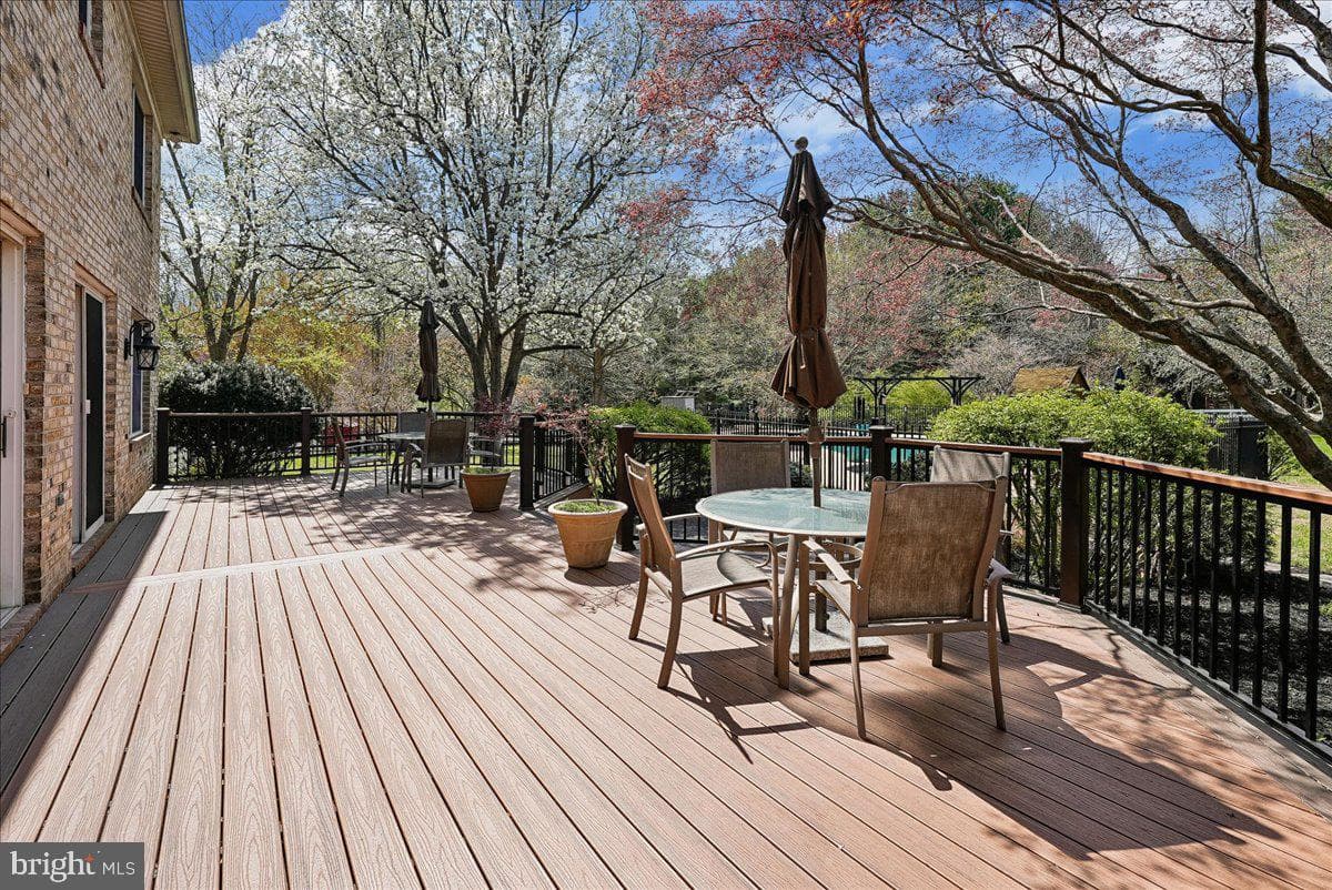 14351 Rosefinch Circle photo 22
