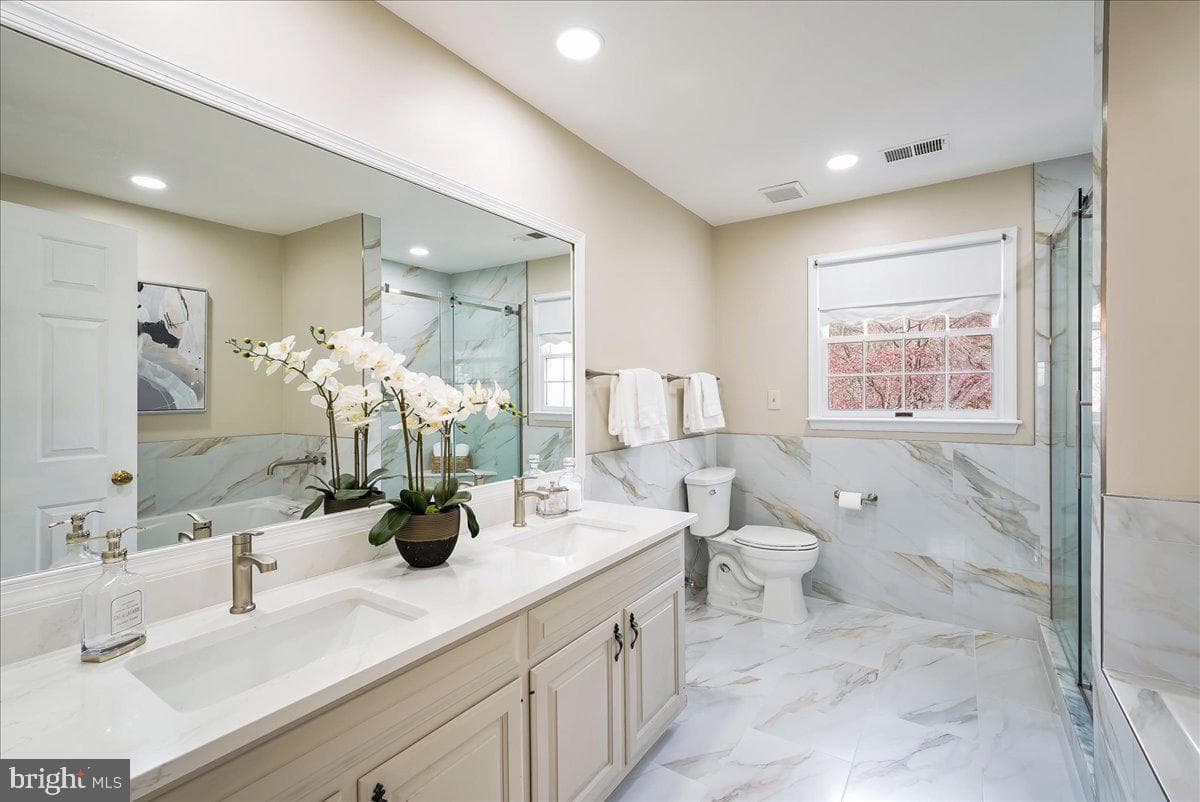 14351 Rosefinch Circle photo 48