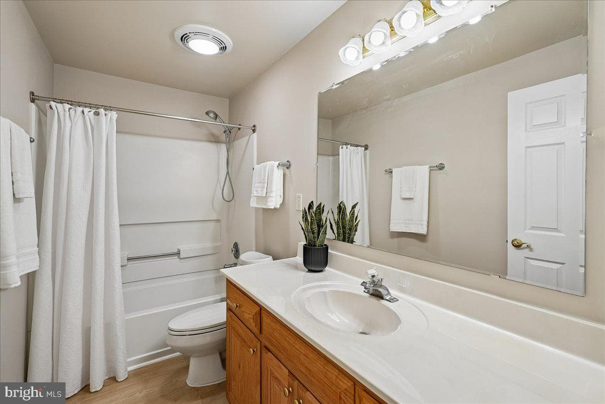 14351 Rosefinch Circle photo 78