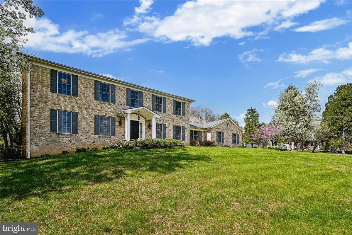 14351 Rosefinch Circle photo 82