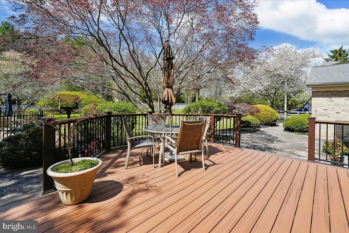 14351 Rosefinch Circle photo 90