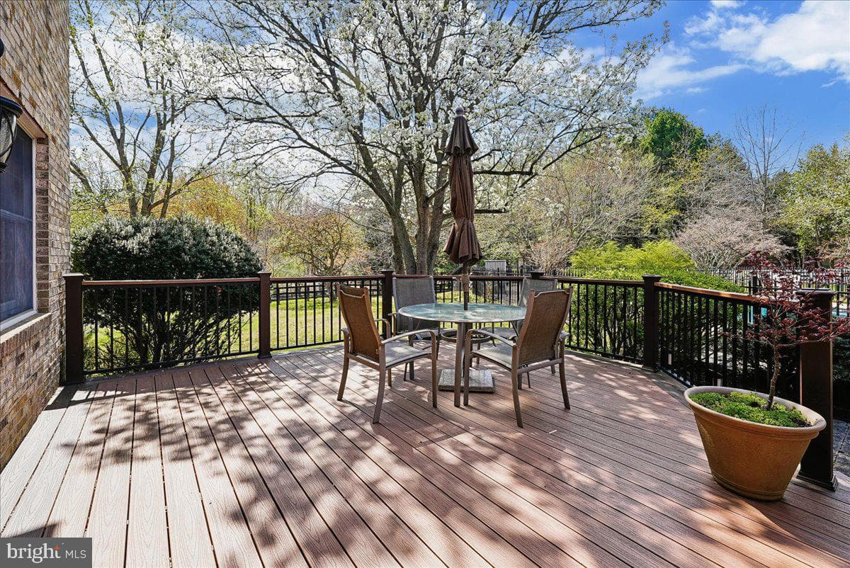 14351 Rosefinch Circle photo 91