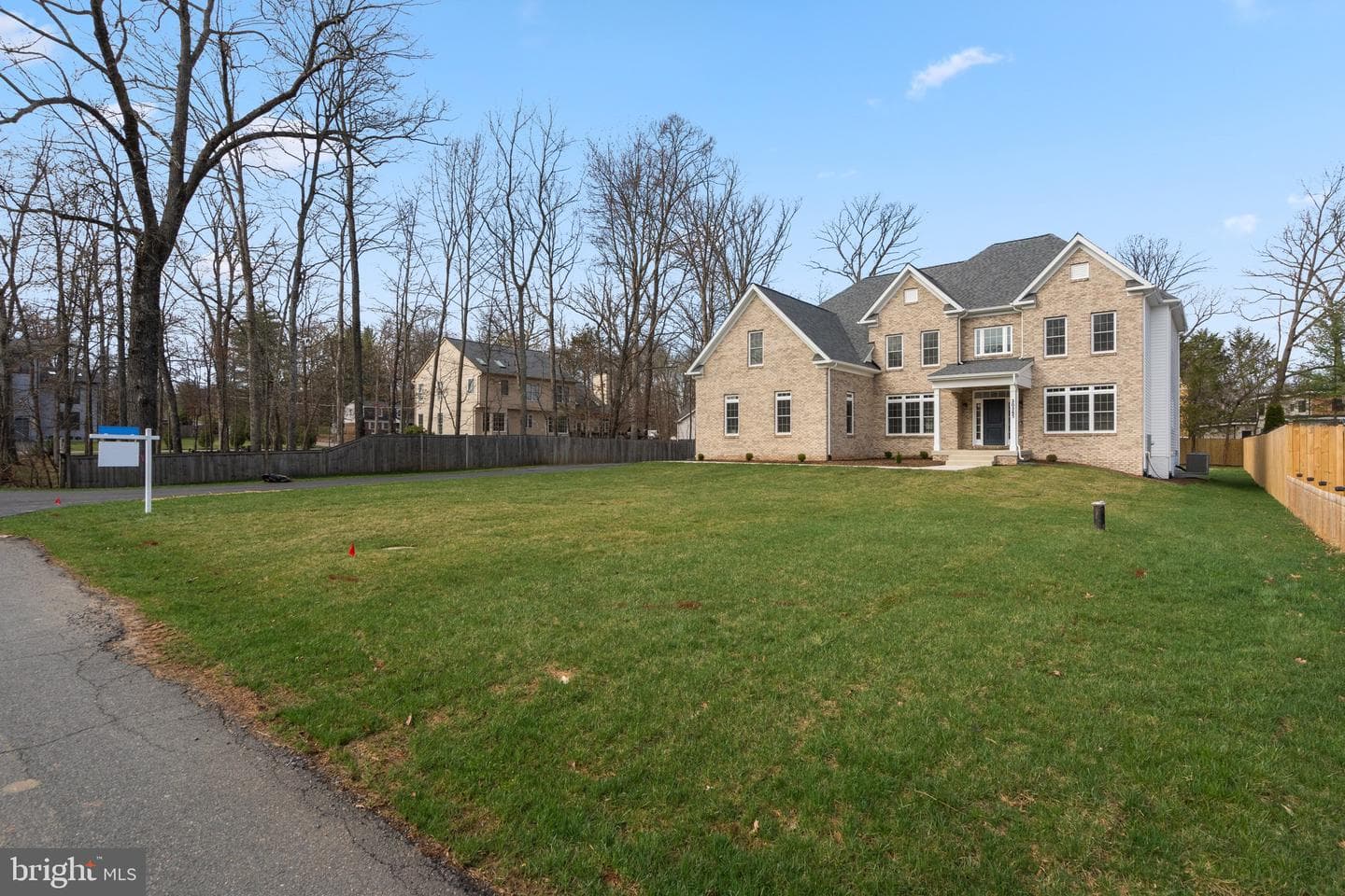 20285 Redrose Drive photo 3