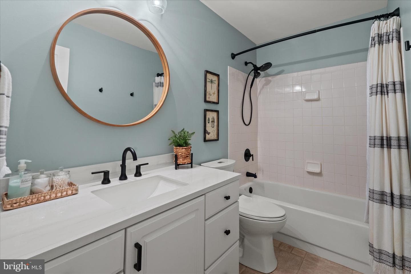 20547 Birchfield Place photo 36