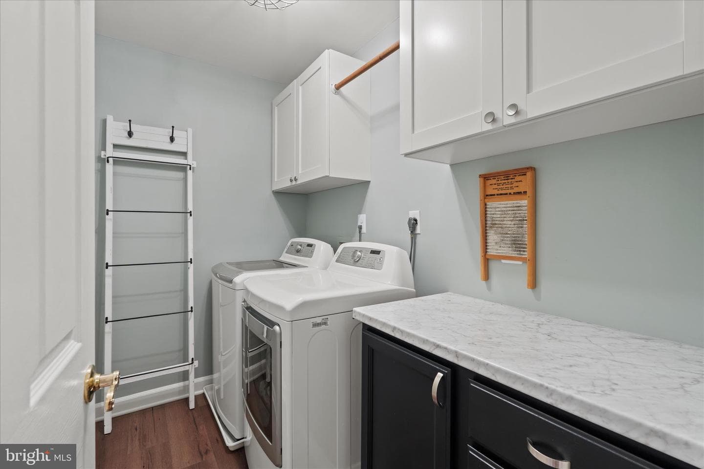 20547 Birchfield Place photo 39
