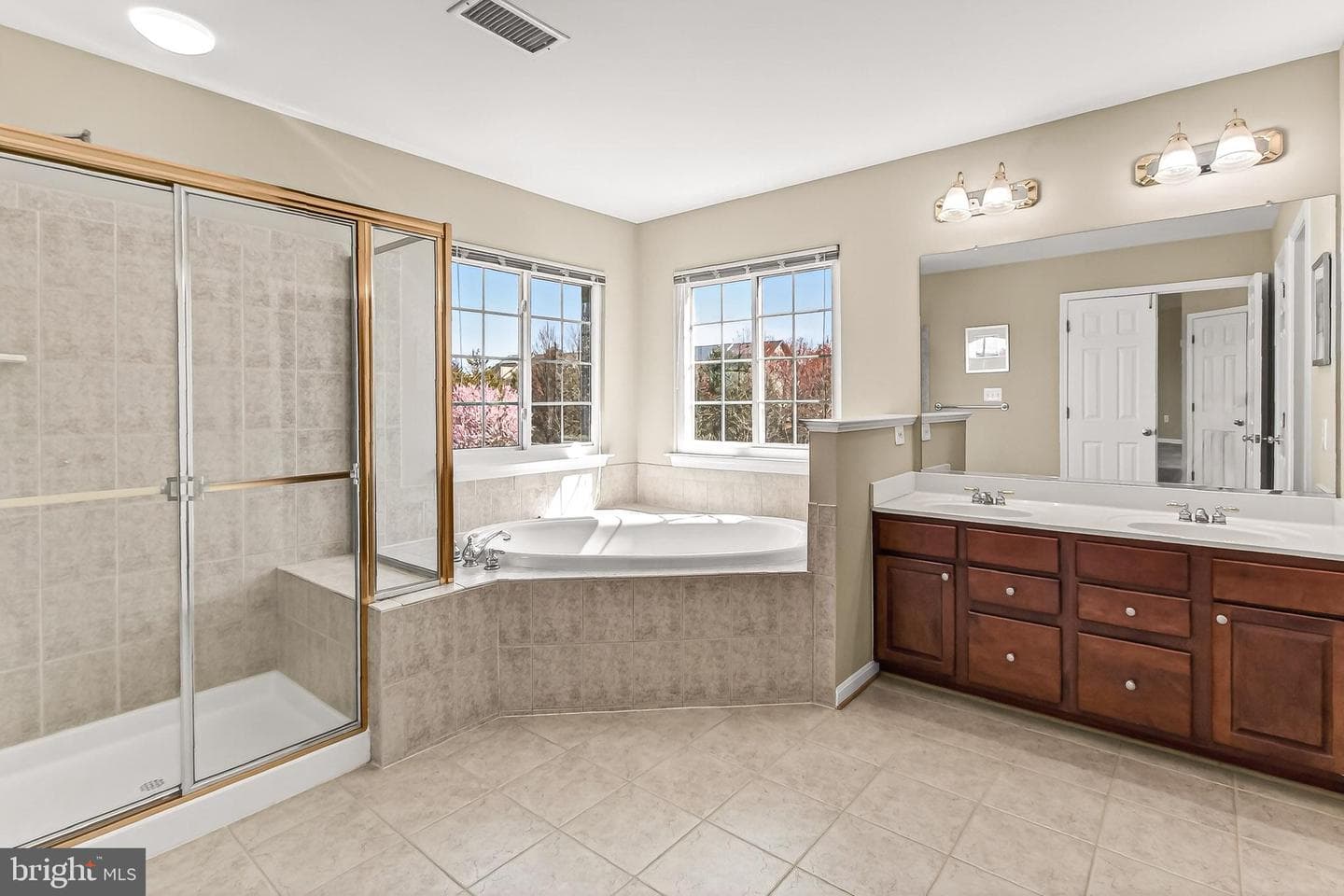 22103 Vantage Pointe Place photo 16