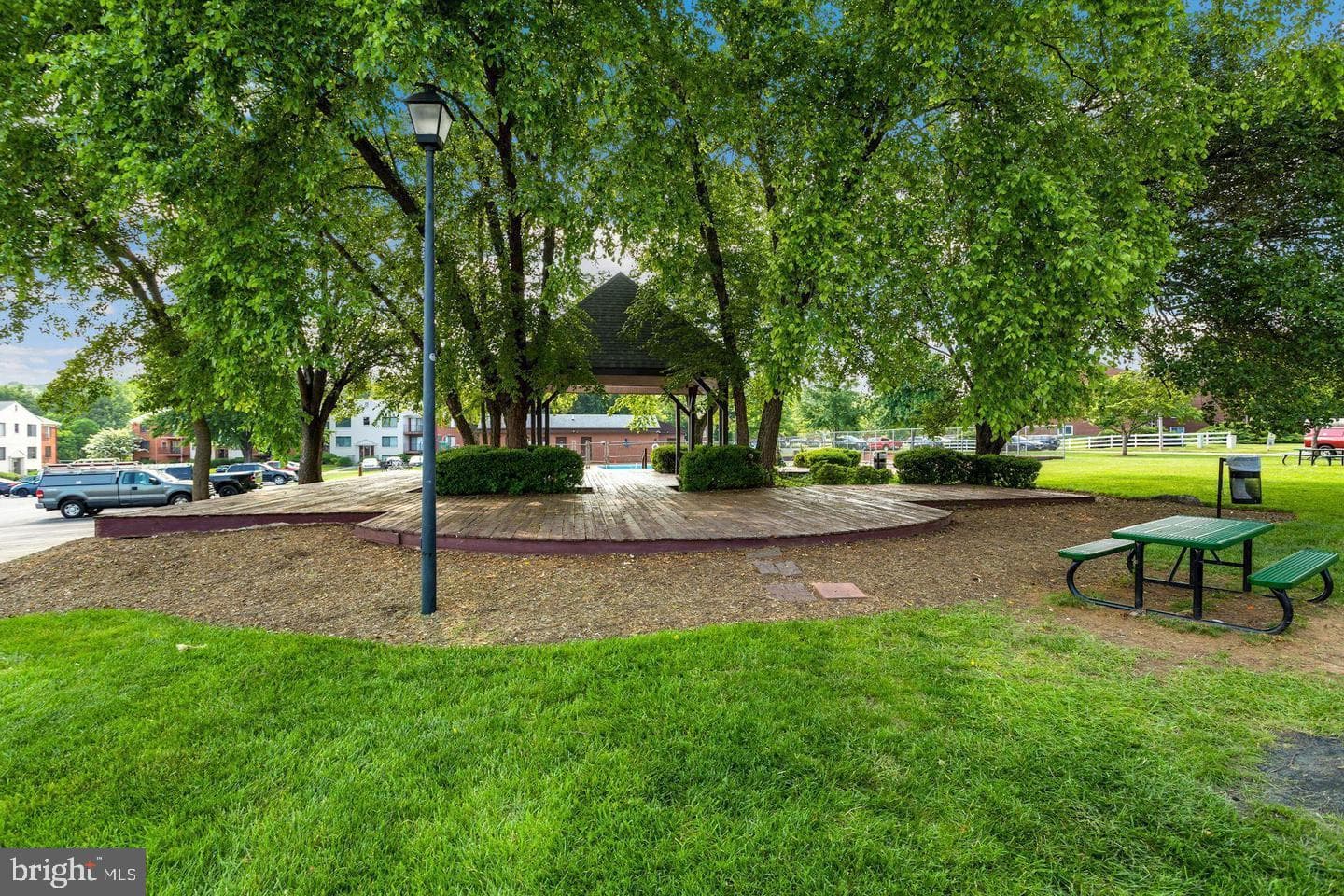125 Clubhouse Drive SW #1 photo 34