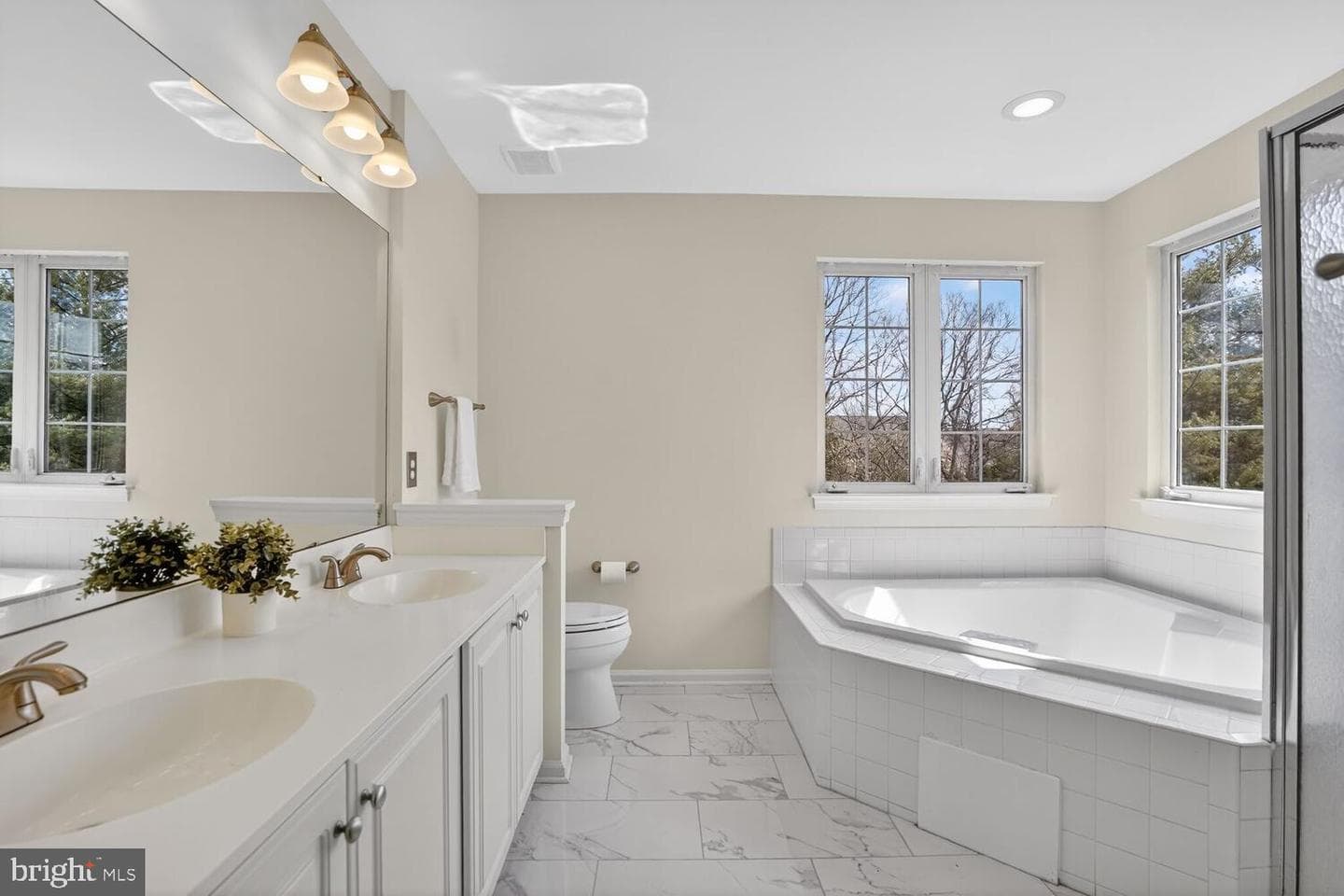 20686 Pomeroy Court photo 26