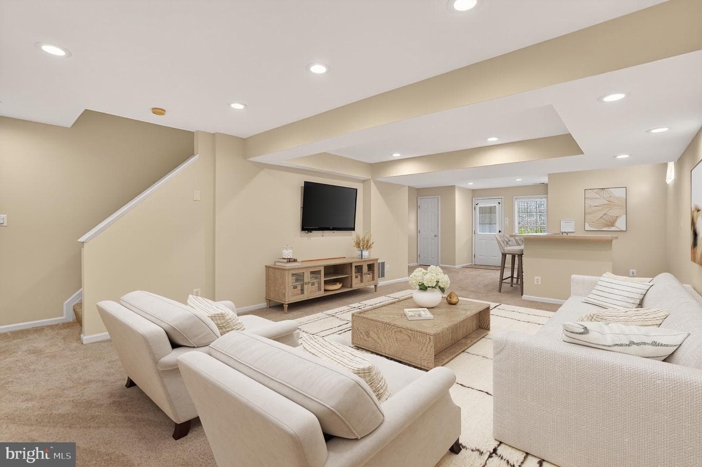 20686 Pomeroy Court photo 36