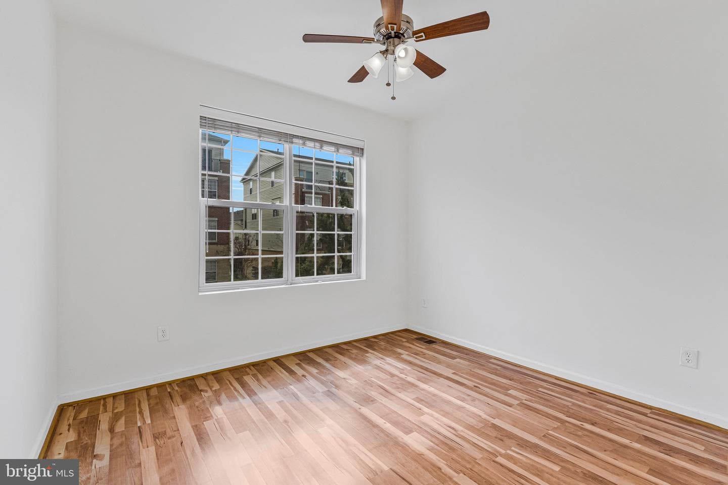 43662 Mcdowell Square photo 17