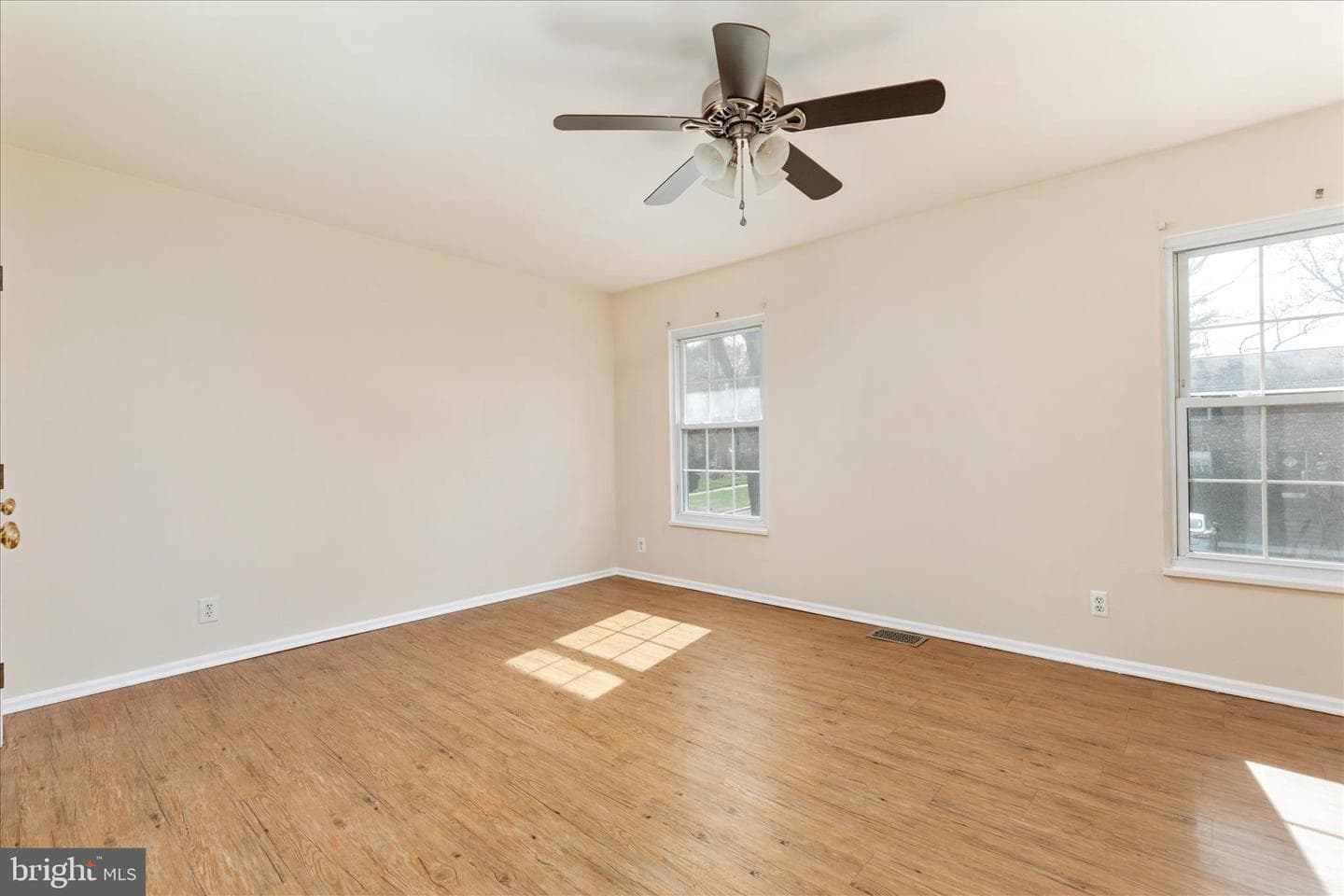 115 N Duke photo 7