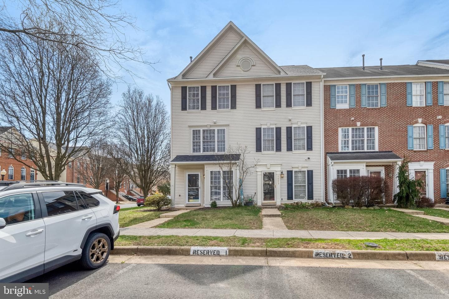 42847 Pilgrim Square photo 1
