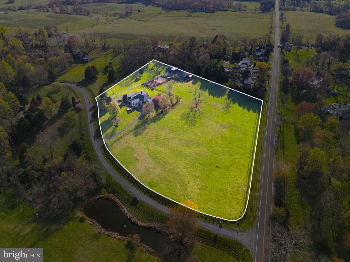 23333 Four Chimneys Lane, Middleburg
