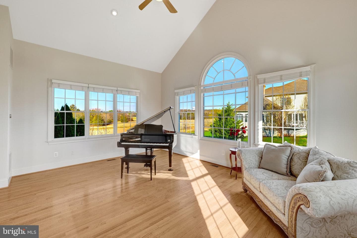 43044 Unison Knoll Circle photo 15