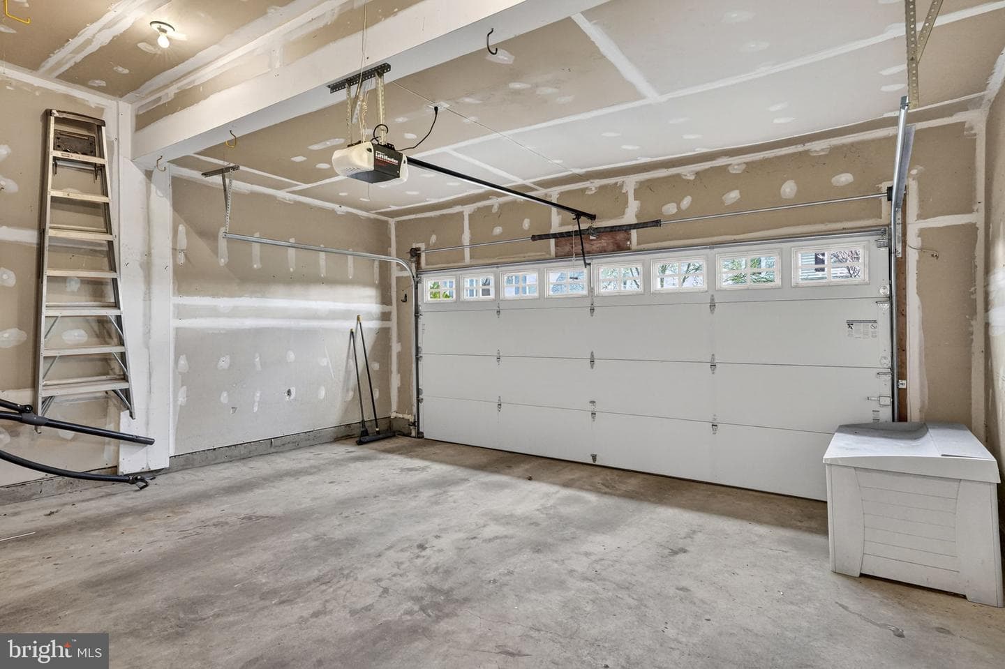 42943 Gotham Way photo 19