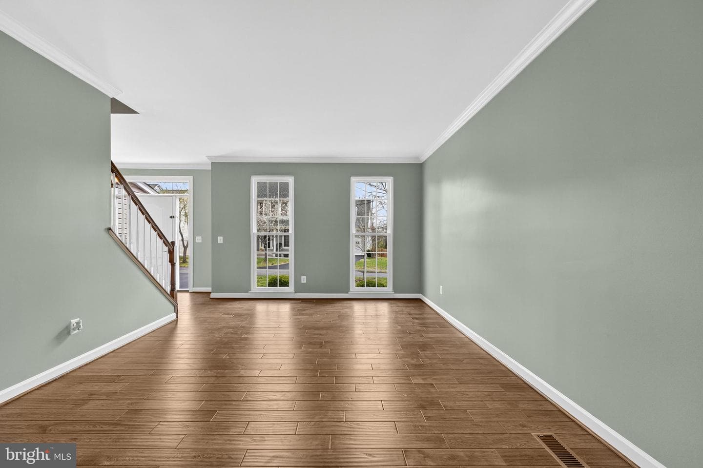 42943 Gotham Way photo 9