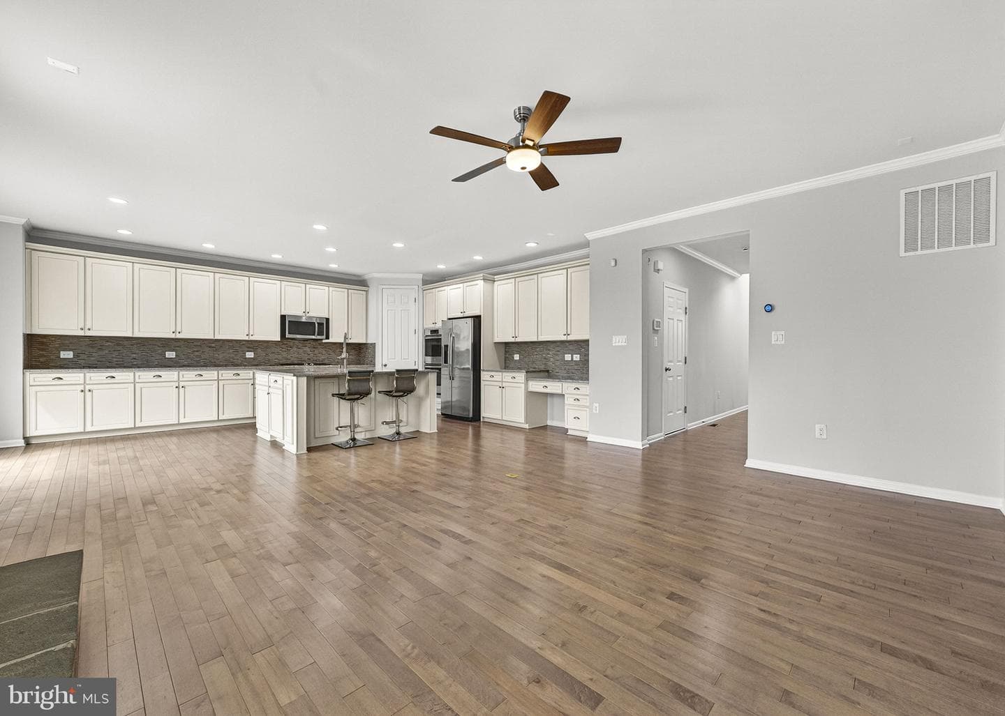 20471 Rolling Water Terrace photo 6
