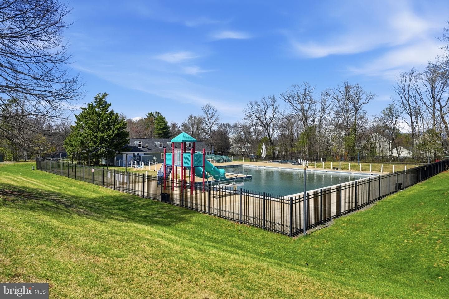 7 Wickham Court photo 35