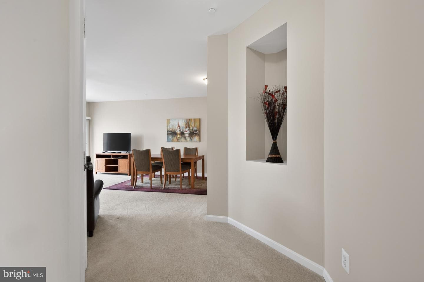 24672 Byrne Meadow Square photo 7