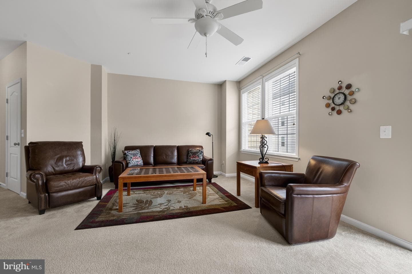 24672 Byrne Meadow Square photo 9