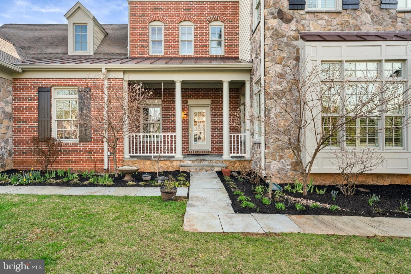 20888 Eckbo Drive photo 3