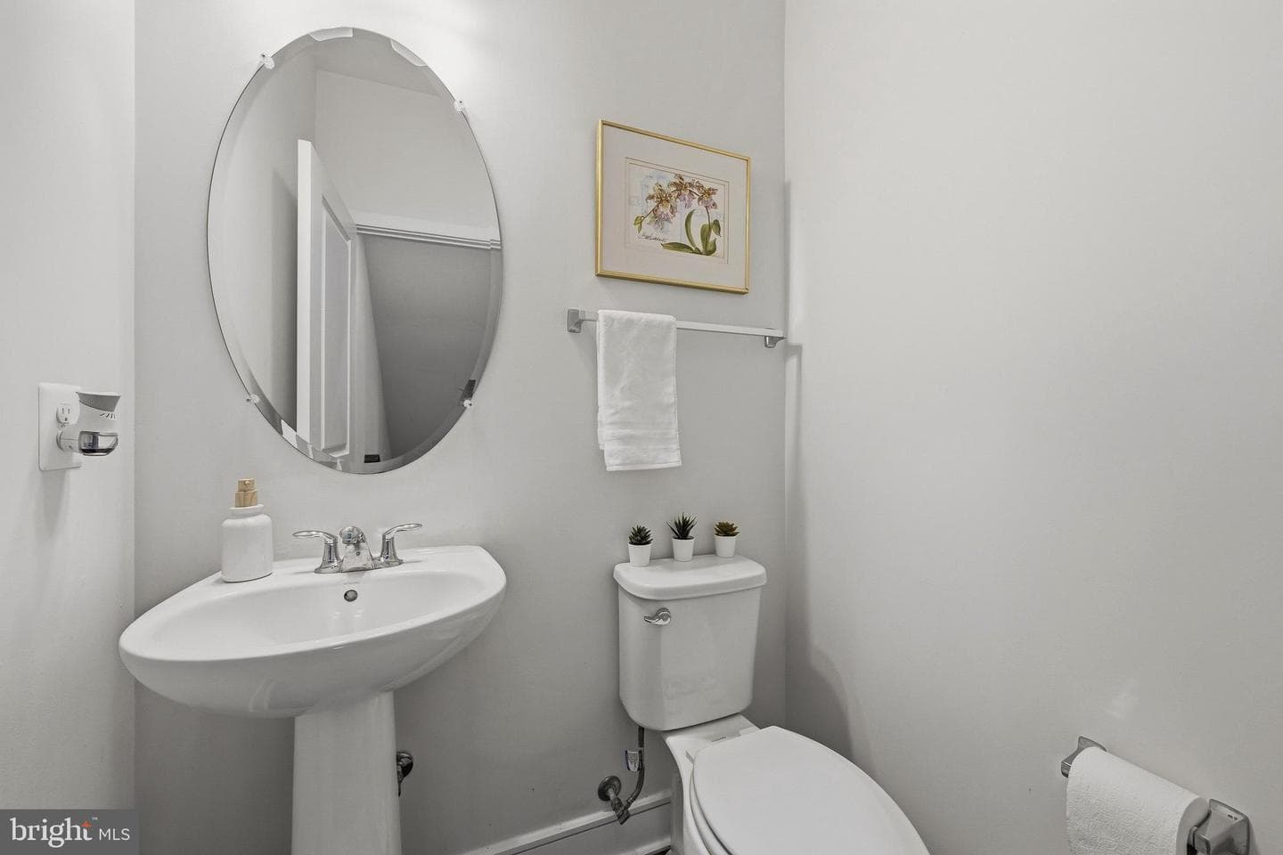 23117 Cottonwillow Square photo 22