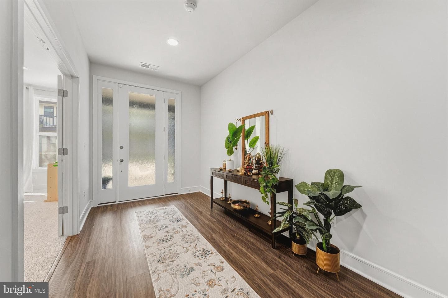 23117 Cottonwillow Square photo 3