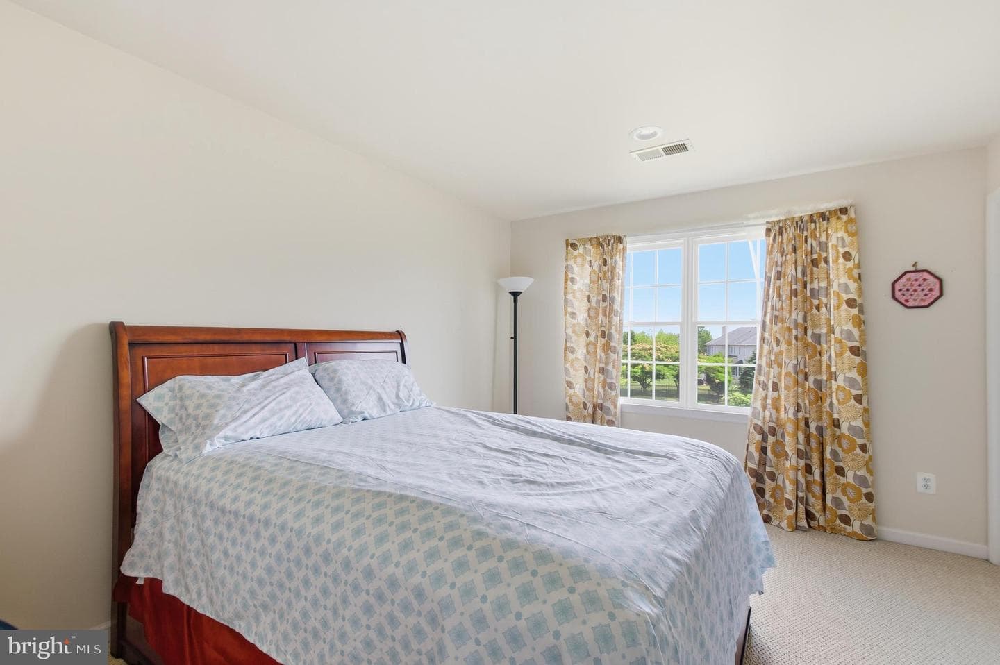 43679 Lucketts Bridge Circle photo 23