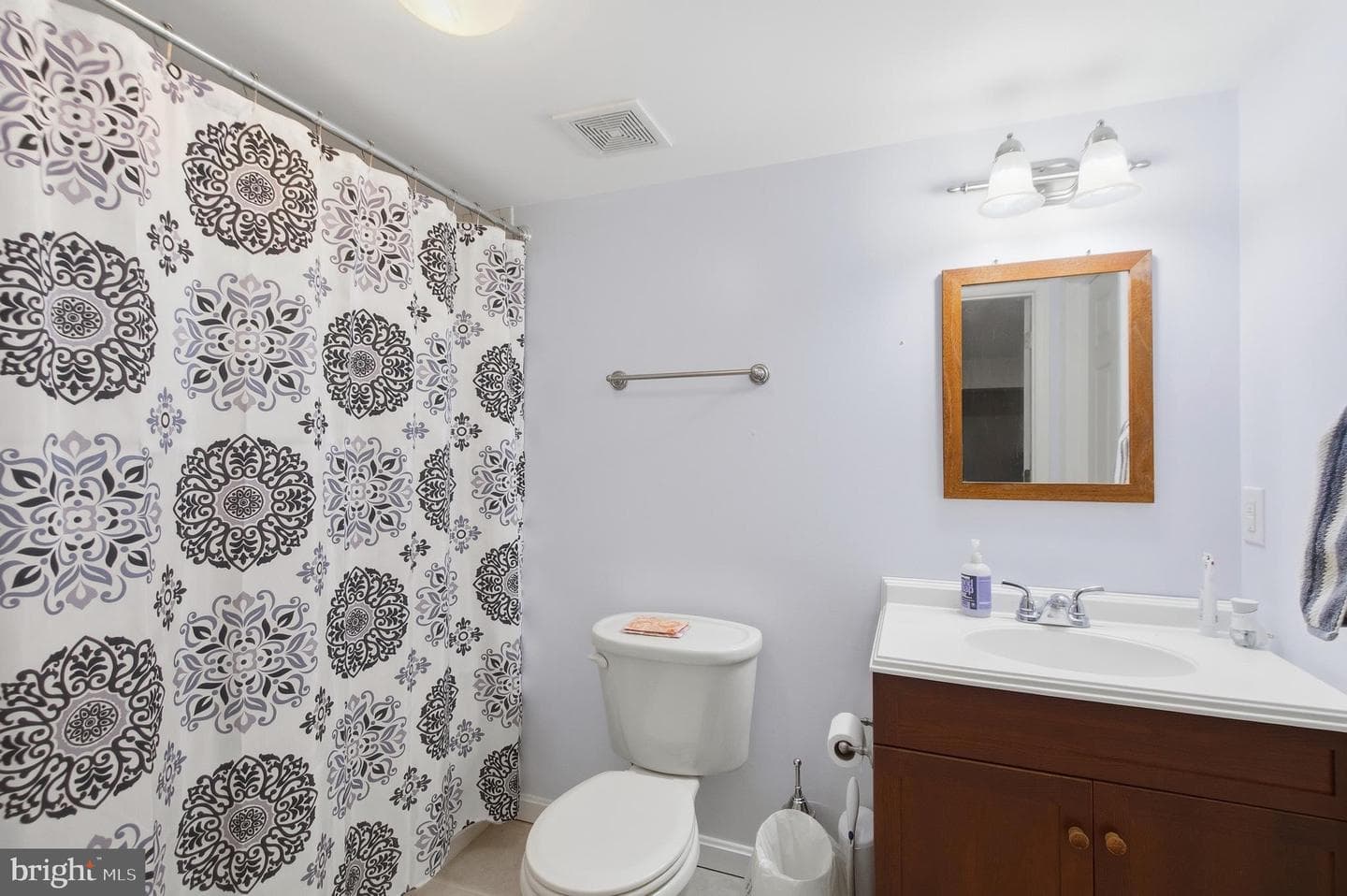 43679 Lucketts Bridge Circle photo 25
