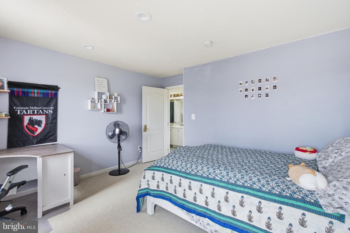 43679 Lucketts Bridge Circle photo 26