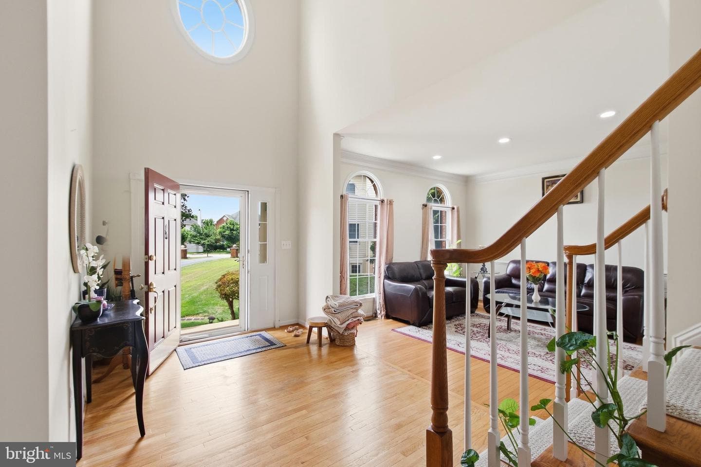 43679 Lucketts Bridge Circle photo 5