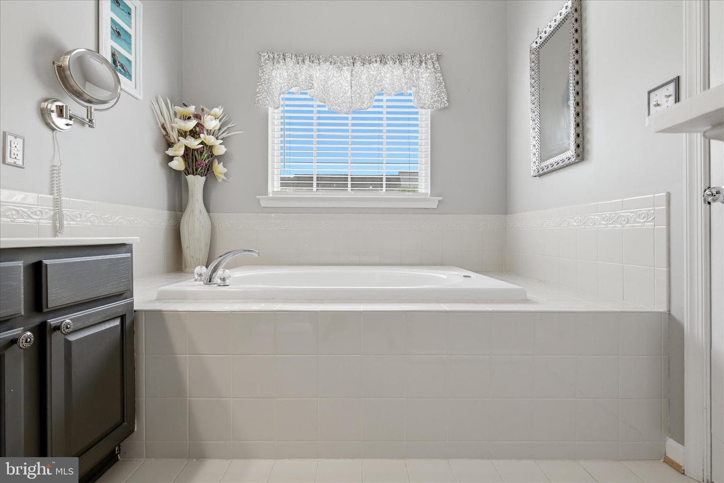 405 Leeds Ridge Court photo 29