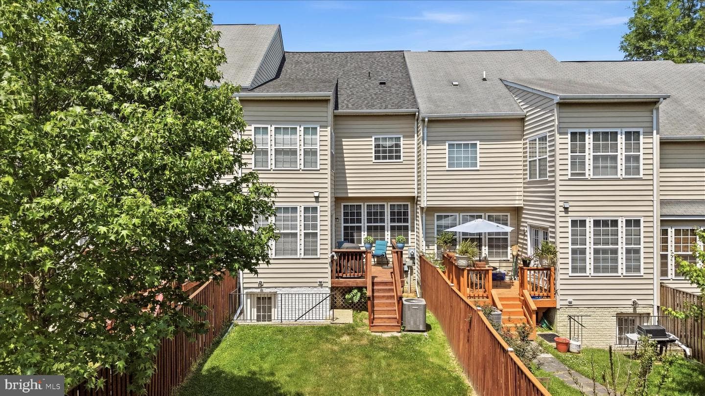 405 Leeds Ridge Court photo 48
