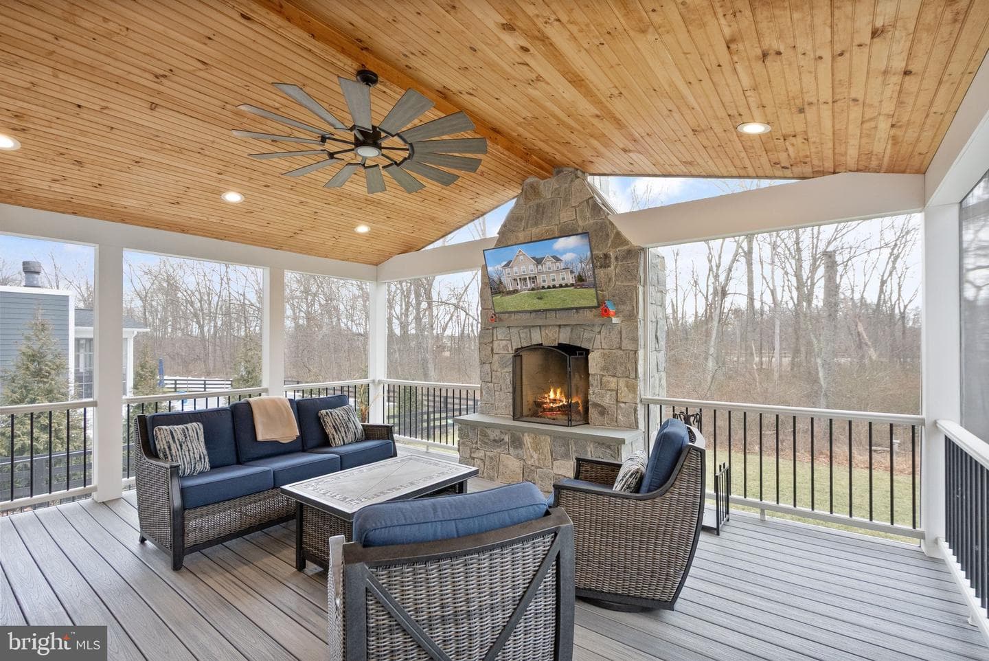 41123 Hickory Hedge Place
