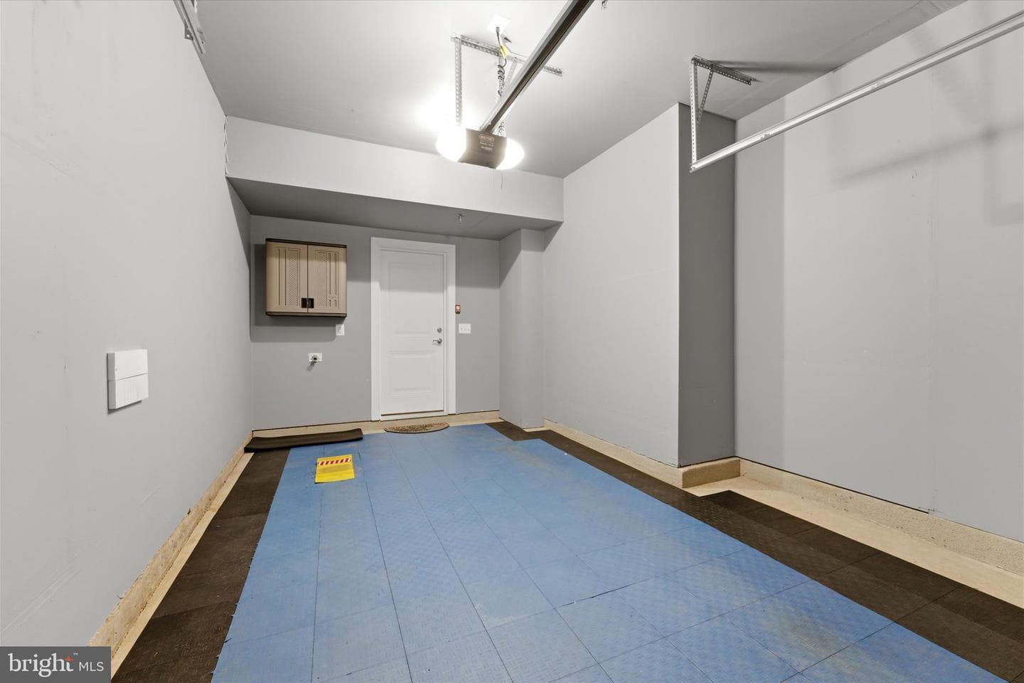 44625 Wolfhound Square photo 35