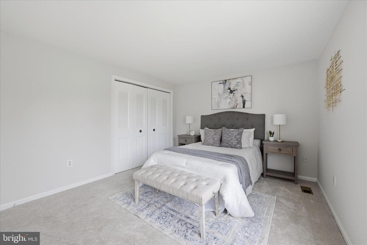126 Applewood Court photo 17