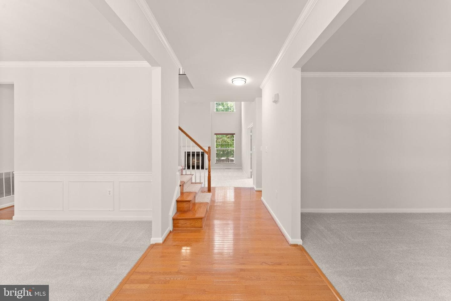 103 Bournville Court SE photo 8