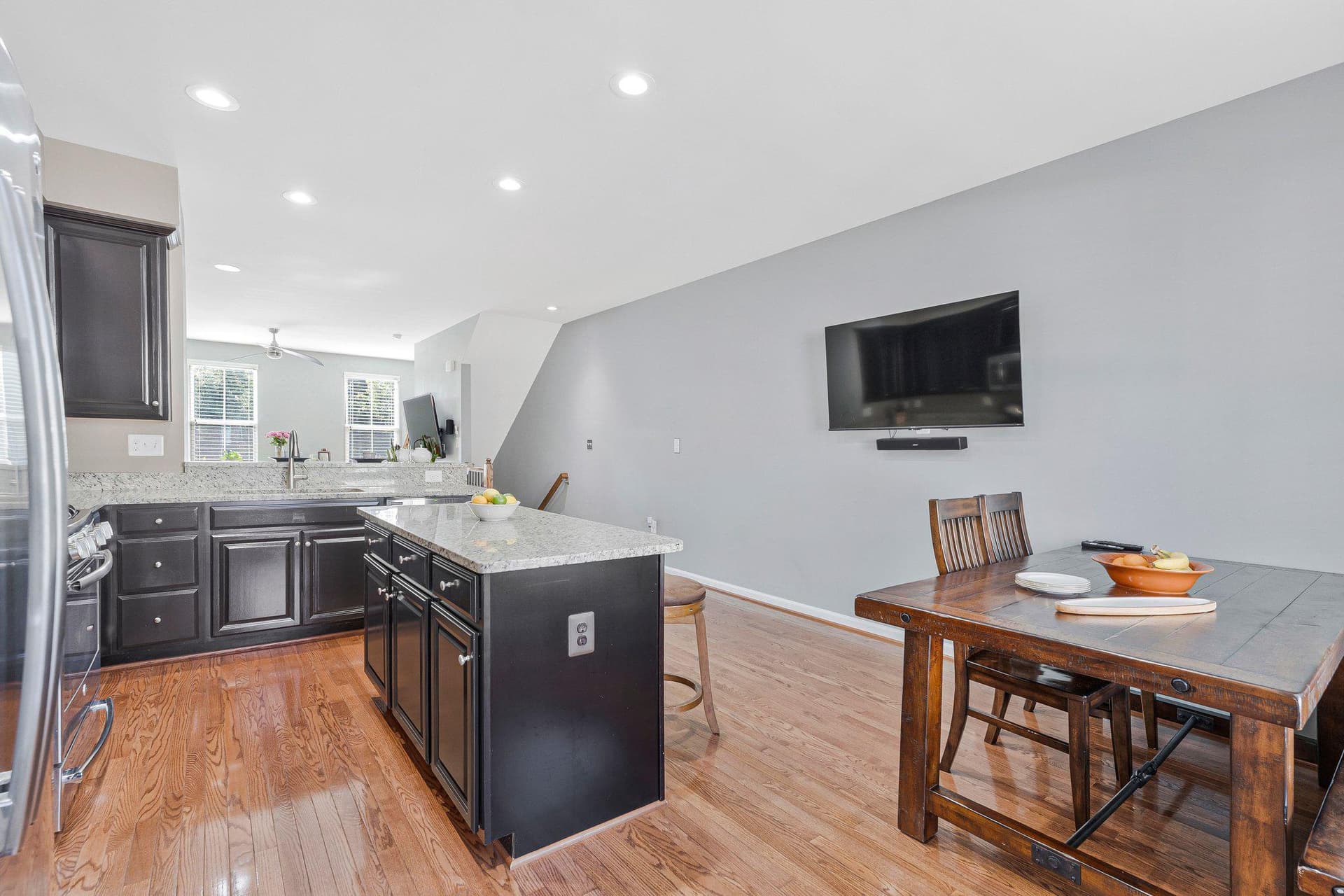 24977 Coats Square photo 12