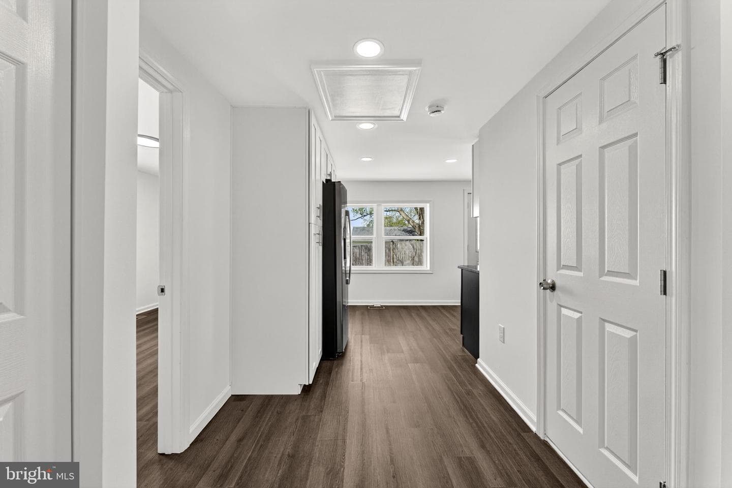 16920 Oliver Street photo 15