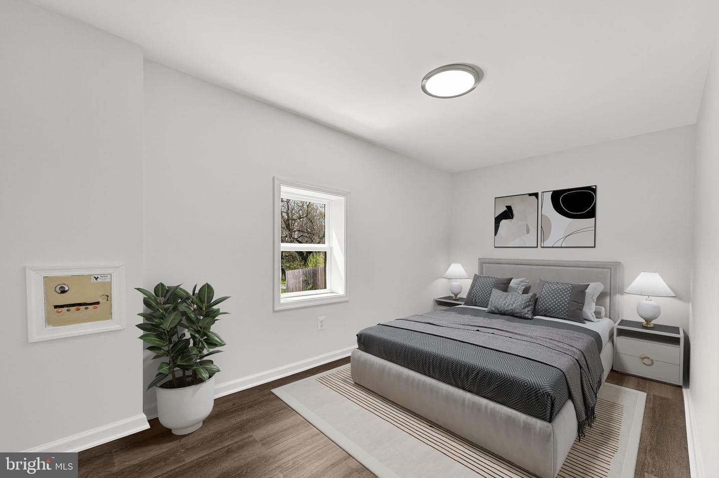 16920 Oliver Street photo 31