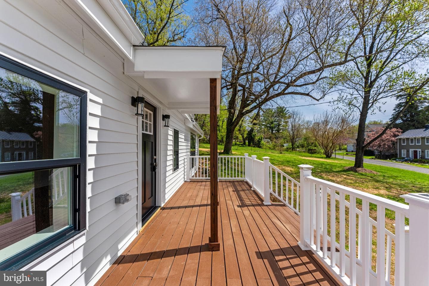 16920 Oliver Street photo 8