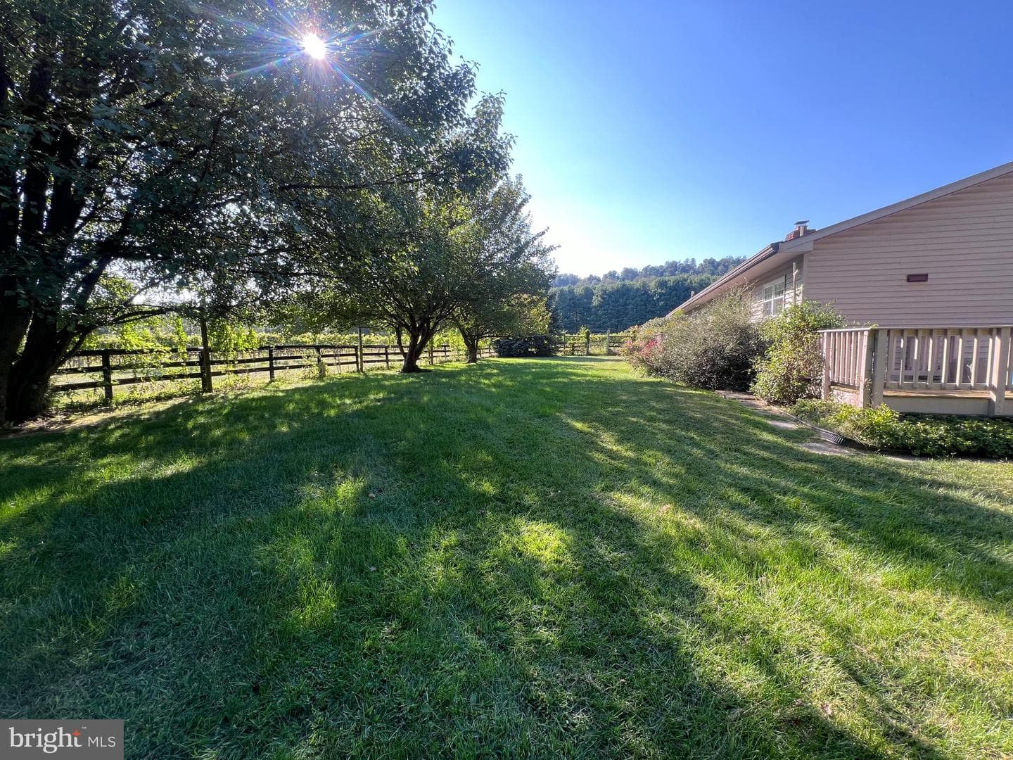 16120 Mountain Ridge Lane photo 3