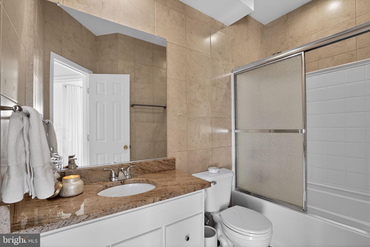 43569 Wild Indigo Terrace photo 28