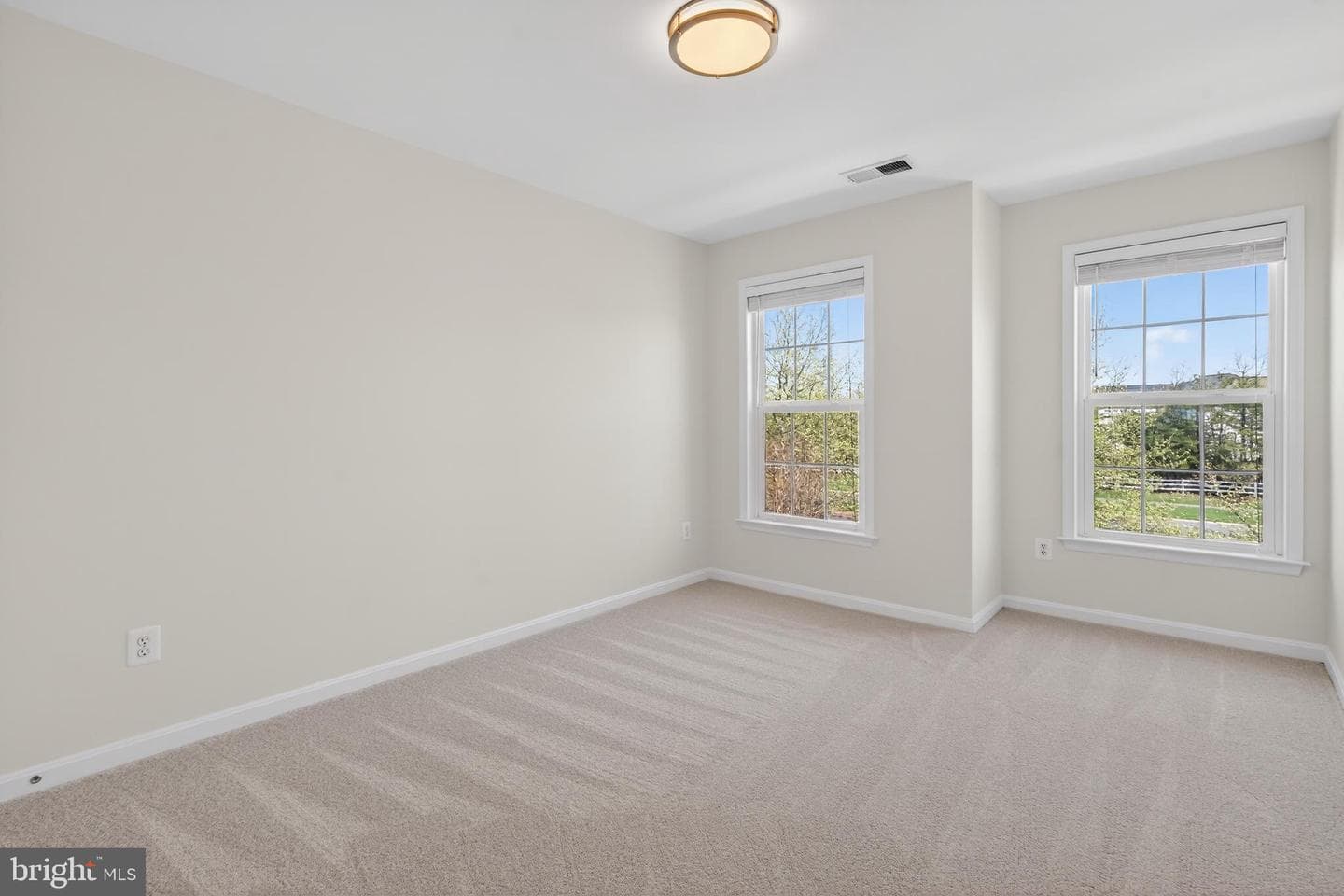 43676 Chicacoan Creek Square photo 54