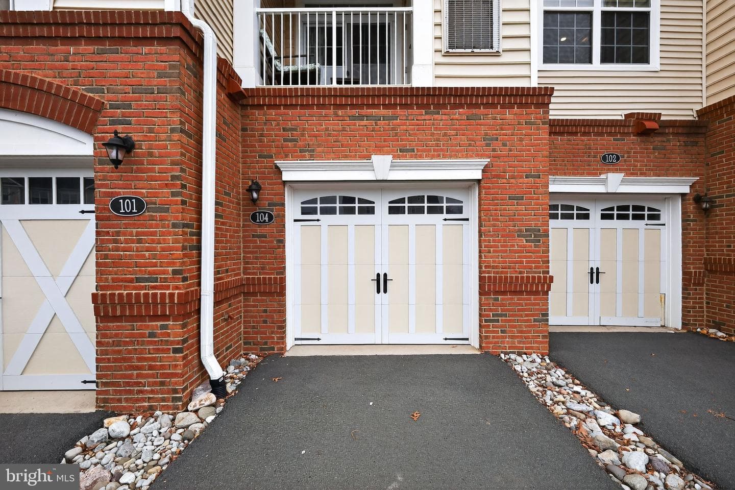23255 Milltown Knoll Square #104 photo 29