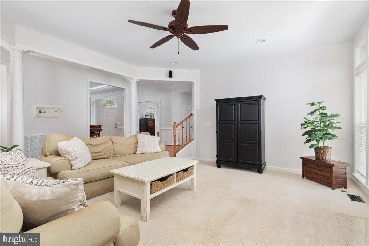 33 Potterfield Drive photo 11
