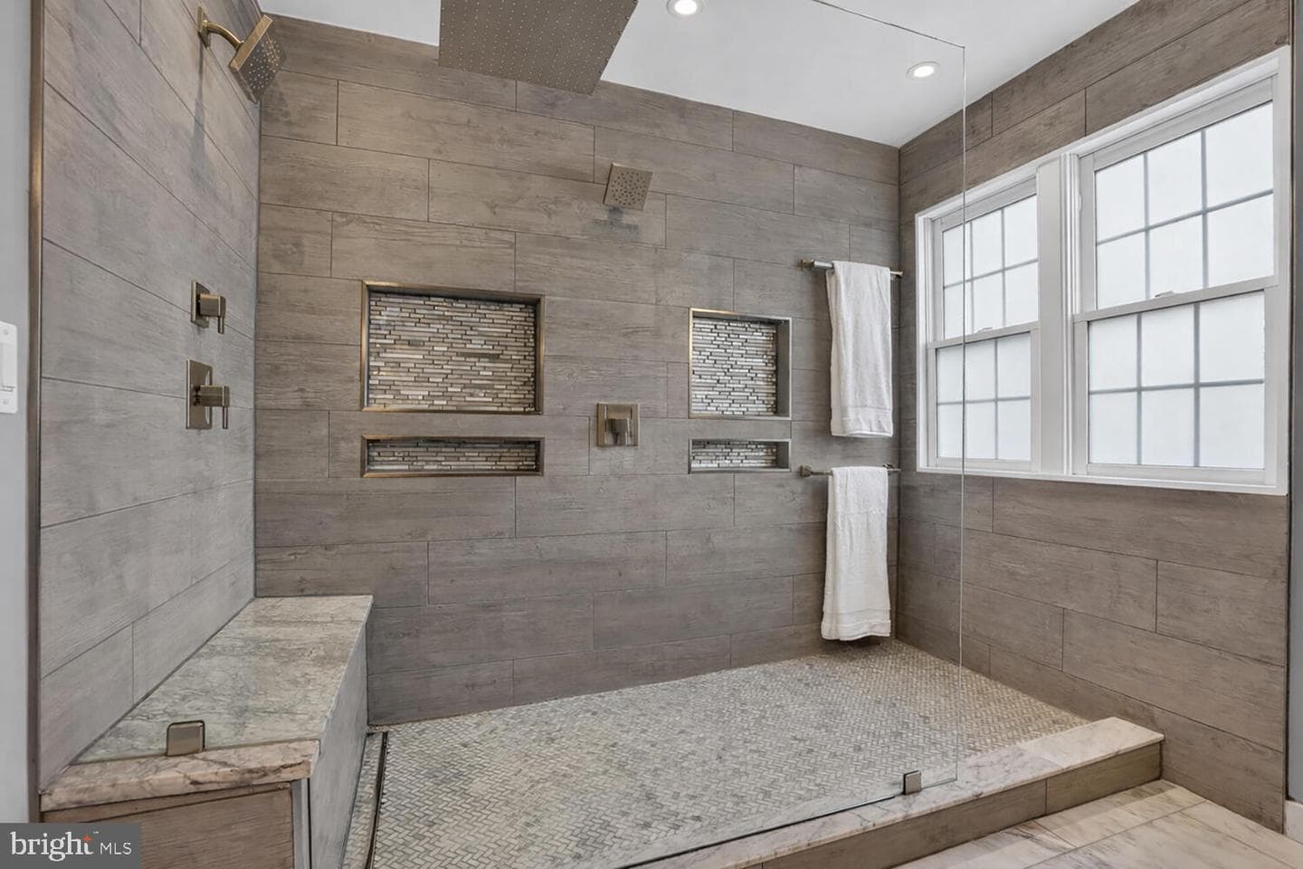 22817 Portico Place photo 37