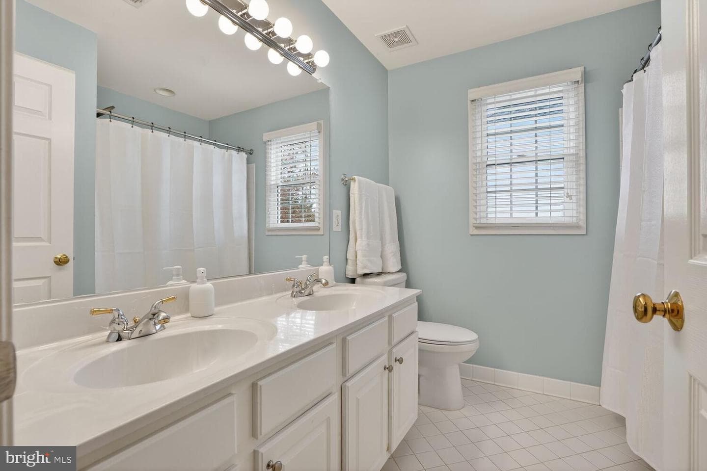 22817 Portico Place photo 47