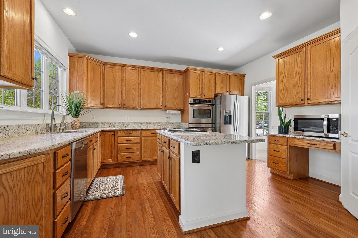 43097 Binkley Circle photo 3